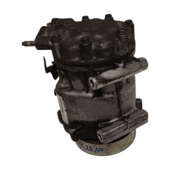 Compressore A/C VOLVO V70 3° Serie - SD7V16 - 2757009