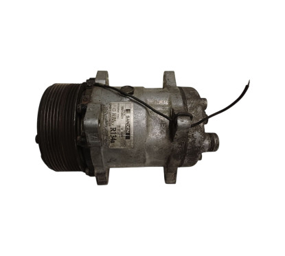 Compressore A/C MERCEDES 190 w201 - 1064104571 - 2747621