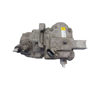 Compressore A/C TOYOTA Auris Station Wagon E180 dal 13 al 18 - 042200-1330 - 2757056
