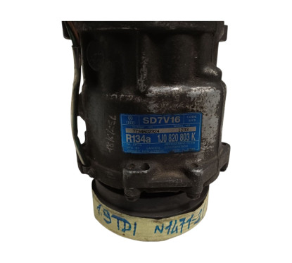 Compressore A/C VOLKSWAGEN Golf 4 Berlina dal 97 al 03