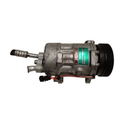 Compressore A/C VOLKSWAGEN Polo 3° Serie - 1H0820803D - 2751035