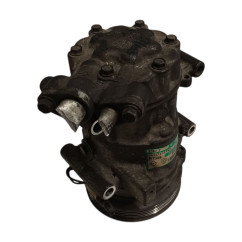 Compressore A/C RENAULT Clio Serie dal 04 al 08 - 8200315744 - 2745270