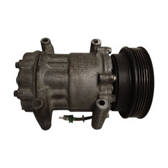 Compressore A/C RENAULT Clio Serie dal 04 al 08 - 8200365787 - 2745196