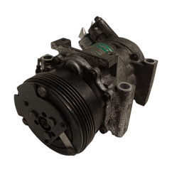 Compressore A/C RENAULT Clio Serie dal 01 al 05 - 8200037058 - 2745026
