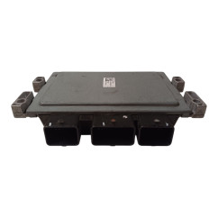 Centralina motore RENAULT Clio Serie dal 01 al 05 - 8200473744 - 2669773