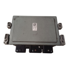 Centralina motore RENAULT Clio Serie dal 01 al 05 - 8200473744 - 2669773