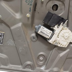 Alzacristallo elettrico post. DX SKODA Octavia S. Wagon 4° Serie - 1Z0839462A / 5K0959704ASK3 - 3606979