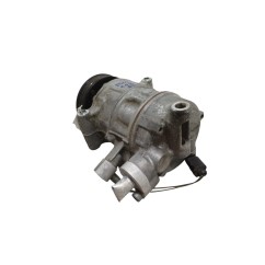 Compressore A/C VOLKSWAGEN Polo 5° Serie - 5Q0820803F - 3609234