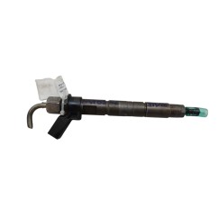 Iniettore BMW Serie 3 E91 Touring 2° Serie - 13537805428 - 3154423