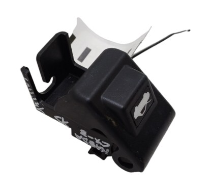 Pulsante apertura portellone posteriore MAZDA CX3 Serie - D10E624B0B - 1708091