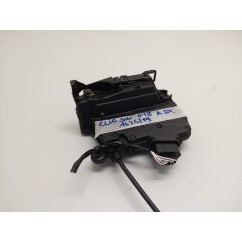 Serratura Anteriore Destra RENAULT Clio Serie IV dal 12 al 19 - 418629 - 418629