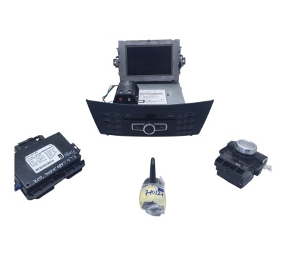 Kit Navigatore MERCEDES Classe C S. Wagon W204 2° Serie - 724548 - 724548