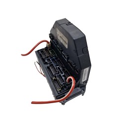 Scatola porta fusibili MERCEDES Classe E Berlina W212 - 1347692 - 1347692