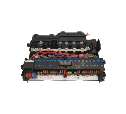 Scatola porta fusibili BMW X3 1° Serie - 647157 - 647157