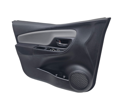 Pannello interno portiera ant SX TOYOTA Yaris Serie dal 17 al 20