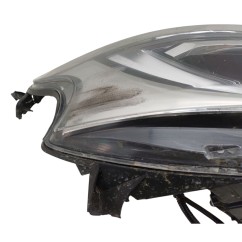 Faro anteriore Destro RENAULT Trafic Furgonato serie dal 14 - 260103799R - 3317980