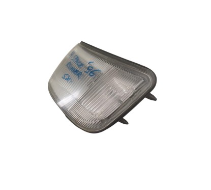 Indicatore di direzione MITSUBISHI Space Runner 1° Serie