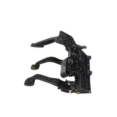 Pedaliera completa freno + frizione + acceleratore CHEVROLET Spark 2° Serie - 42450288 - 3667767
