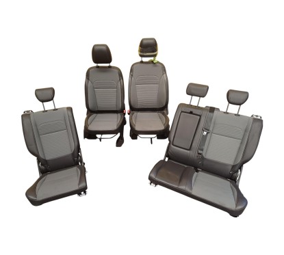 Tappezzeria Completa FORD Kuga Serie dal 16 al 19 - 2084109 - 1940582