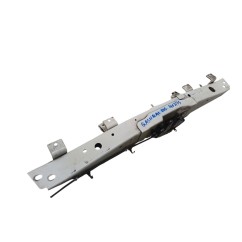 Traversa batticofano NISSAN Qashqai Serie