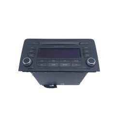 Autoradio AUDI A3 Serie 8P1 dal 05 al 08 - 752460 - 752460