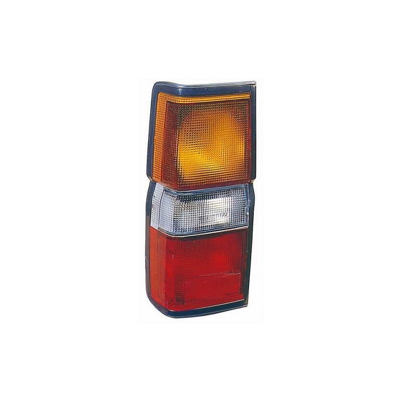 Fanale posteriore sinistro Terrano dal 1986 per Nissan Terrano I 326900655