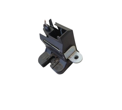 Serratura portellone posteriore VOLKSWAGEN Golf 6 Berlina dal 08 al 12