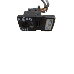 Presa AUX/USB FIAT 500 Serie dal 07 al 14