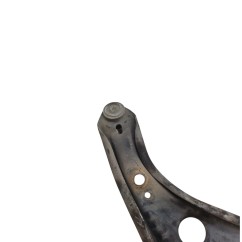 Braccio Oscillante Anteriore Sinistro TOYOTA Yaris Serie dal 99 al 03