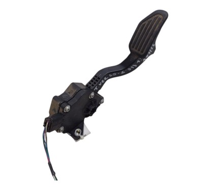 Pedale acceleratore TOYOTA Verso S P120 dal 10 al 16