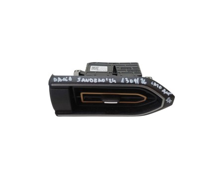 Bocchetta aria cruscotto SX DACIA Sandero Stepway Serie dal 21 - 687612497R - 3787876