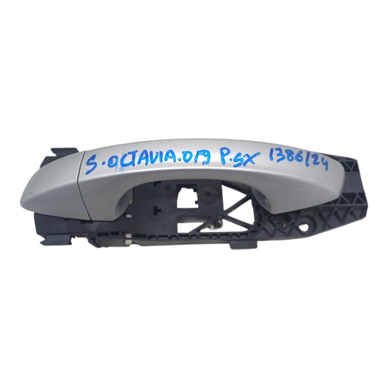 Maniglia esterna Posteriore Sinistra SKODA Octavia S.Wagon 5° Serie 5E5 dal 16 al 20