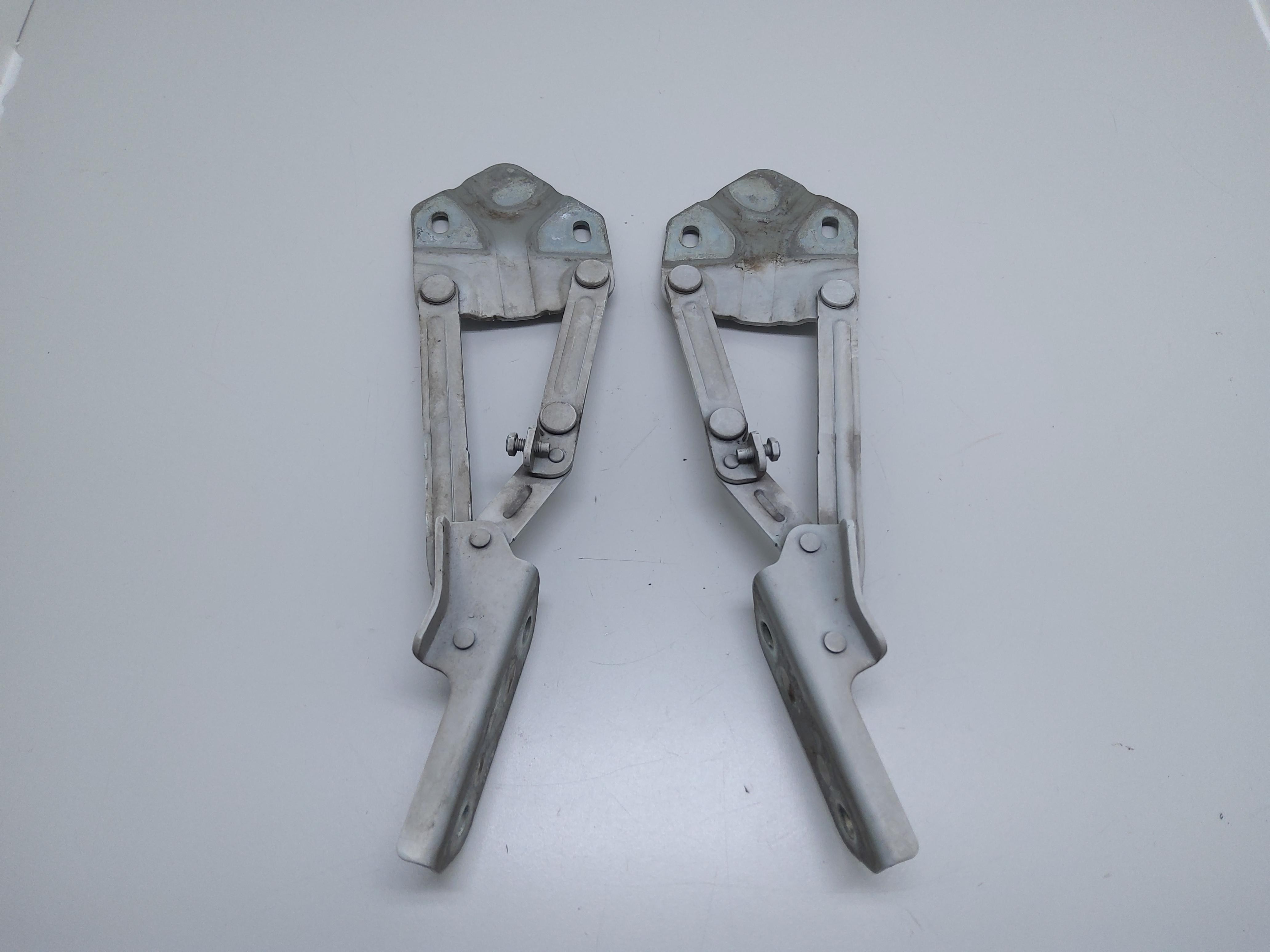 Cerniere cofano anteriore dx e sx VOLKSWAGEN Caddy 4° Serie
